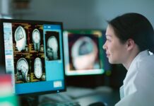 Understanding the Role of a Neurologist: What Do They Do? Neurologist
