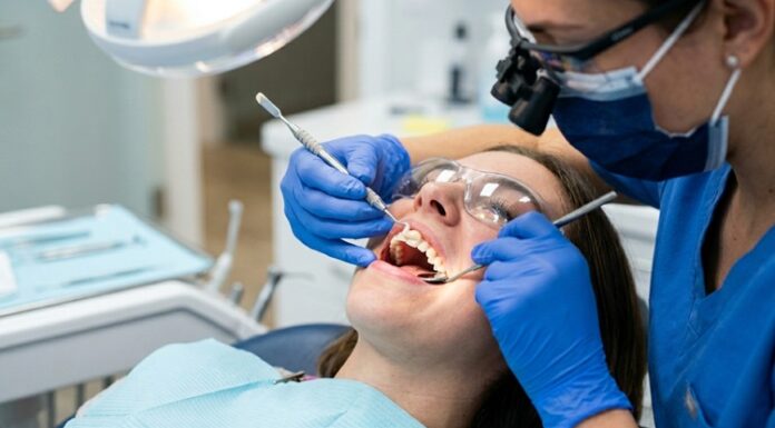 How Modern Cosmetic Treatments Help Patients Achieve Their Ideal Smile? dental teeth bonding